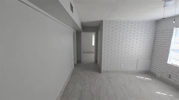 $449,900 | 1011 Northeast 2nd Street, Mulberry, FL 33860