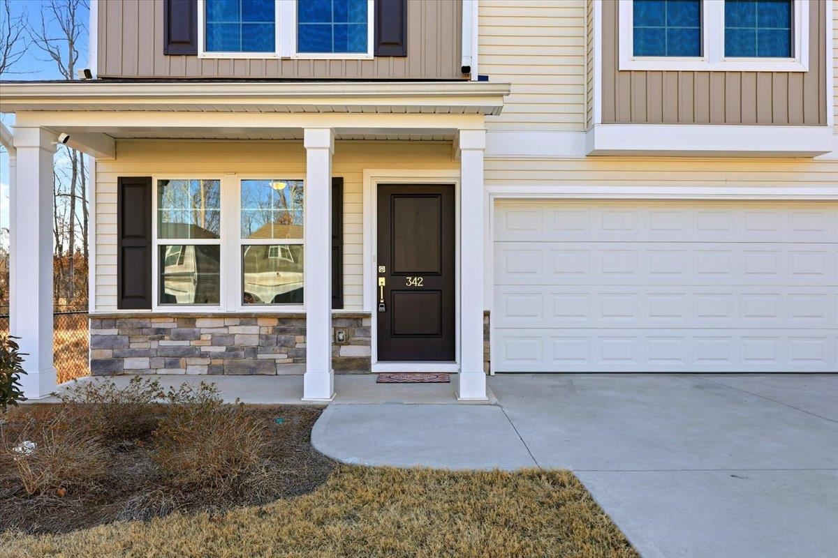 342 Carramore Drive Inman, SC 29349 - Photo 3 of 34 Gallery Image 3