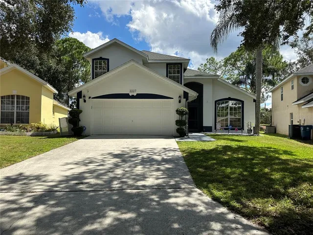 $2,300 | 2227 Mallory Circle, Haines City, FL 33844
