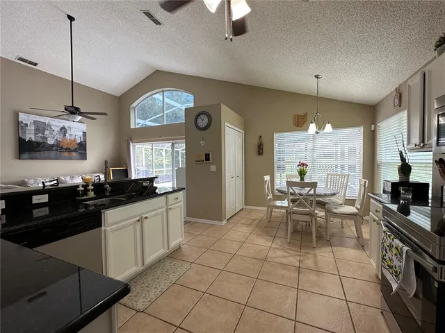 $2,300 | 2227 Mallory Circle, Haines City, FL 33844