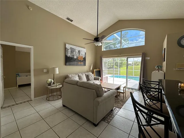 $2,300 | 2227 Mallory Circle, Haines City, FL 33844