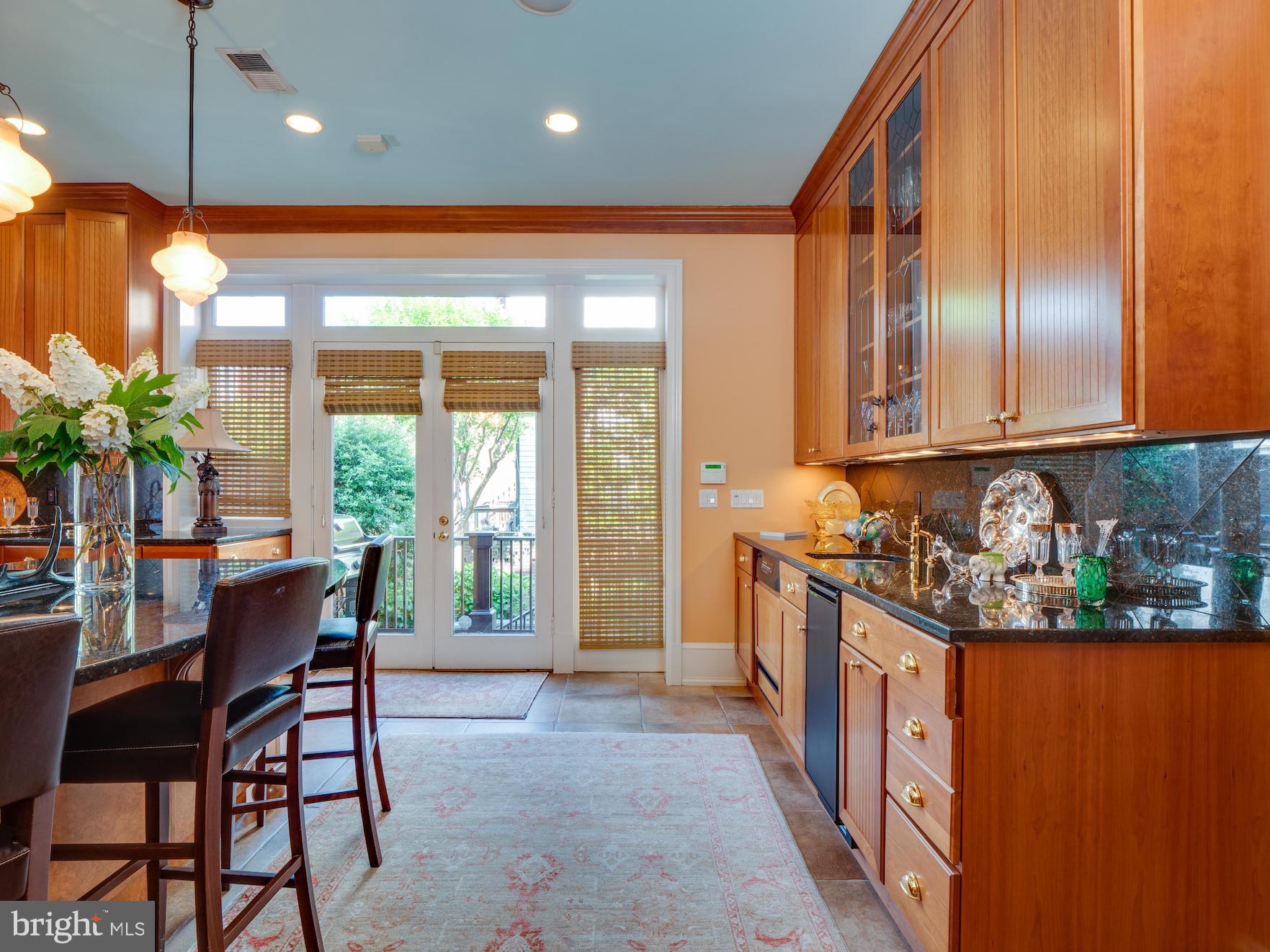 712 East Capitol Street Northeast Washington, DC 20003 - Photo 30 of 79