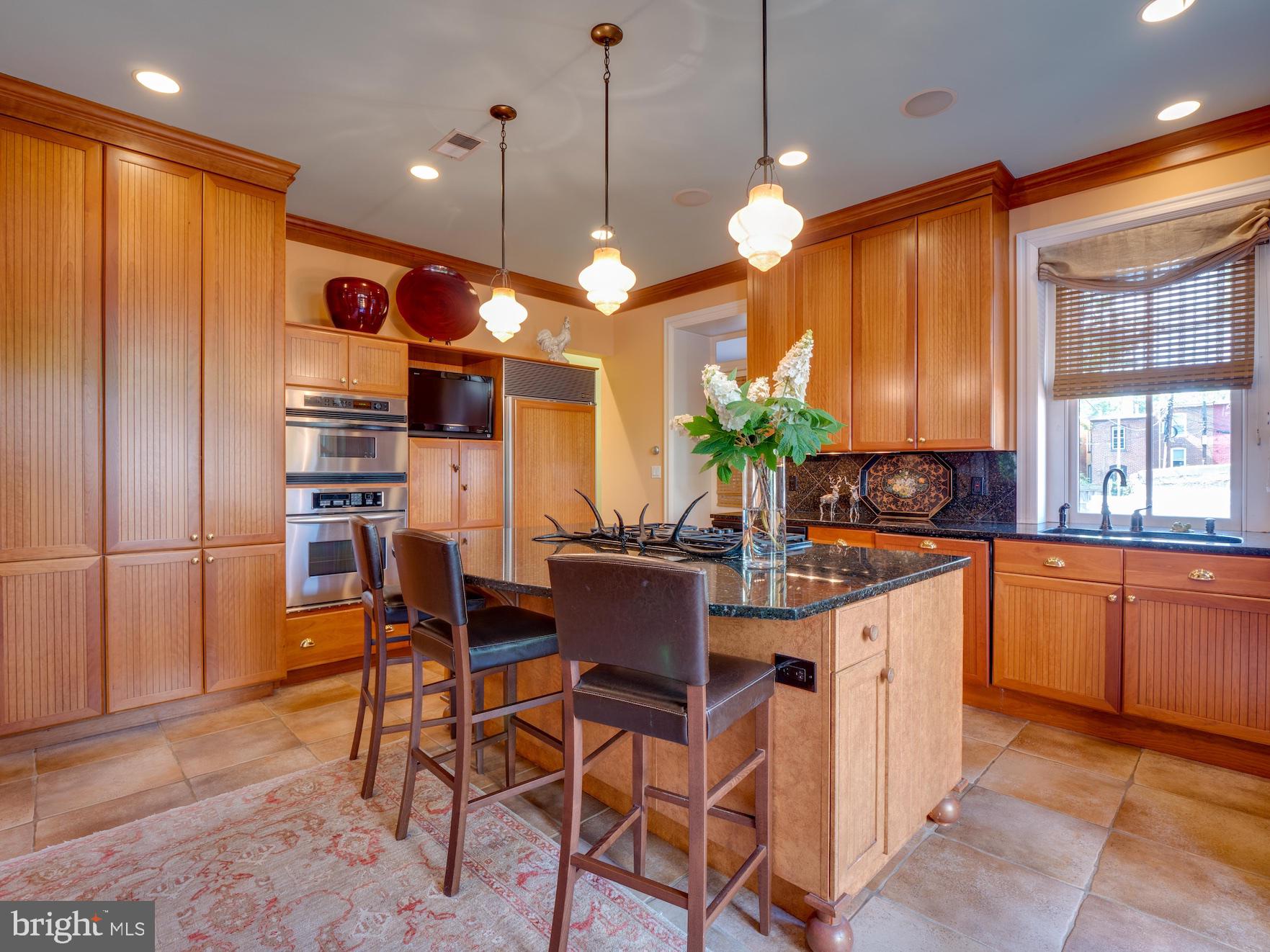 712 East Capitol Street Northeast Washington, DC 20003 - Photo 32 of 79