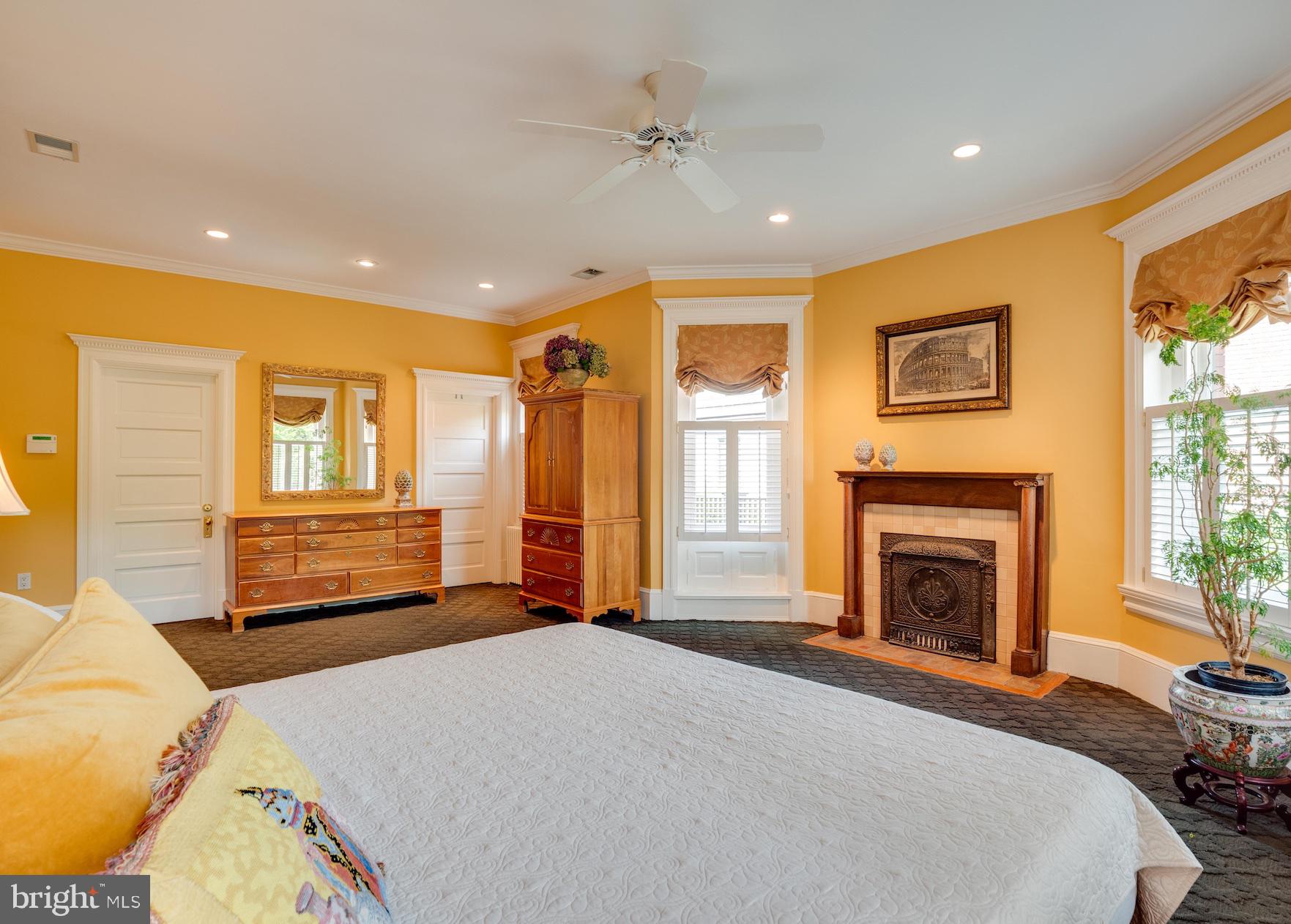 712 East Capitol Street Northeast Washington, DC 20003 - Photo 45 of 79