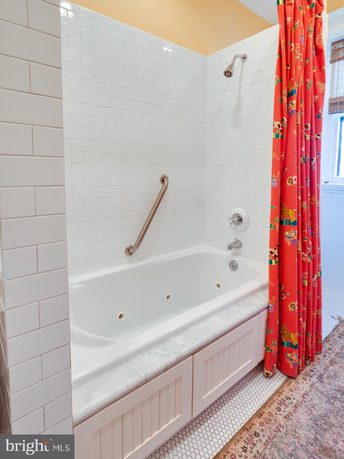 712 East Capitol Street Northeast Washington, DC 20003 - Photo 58 of 79