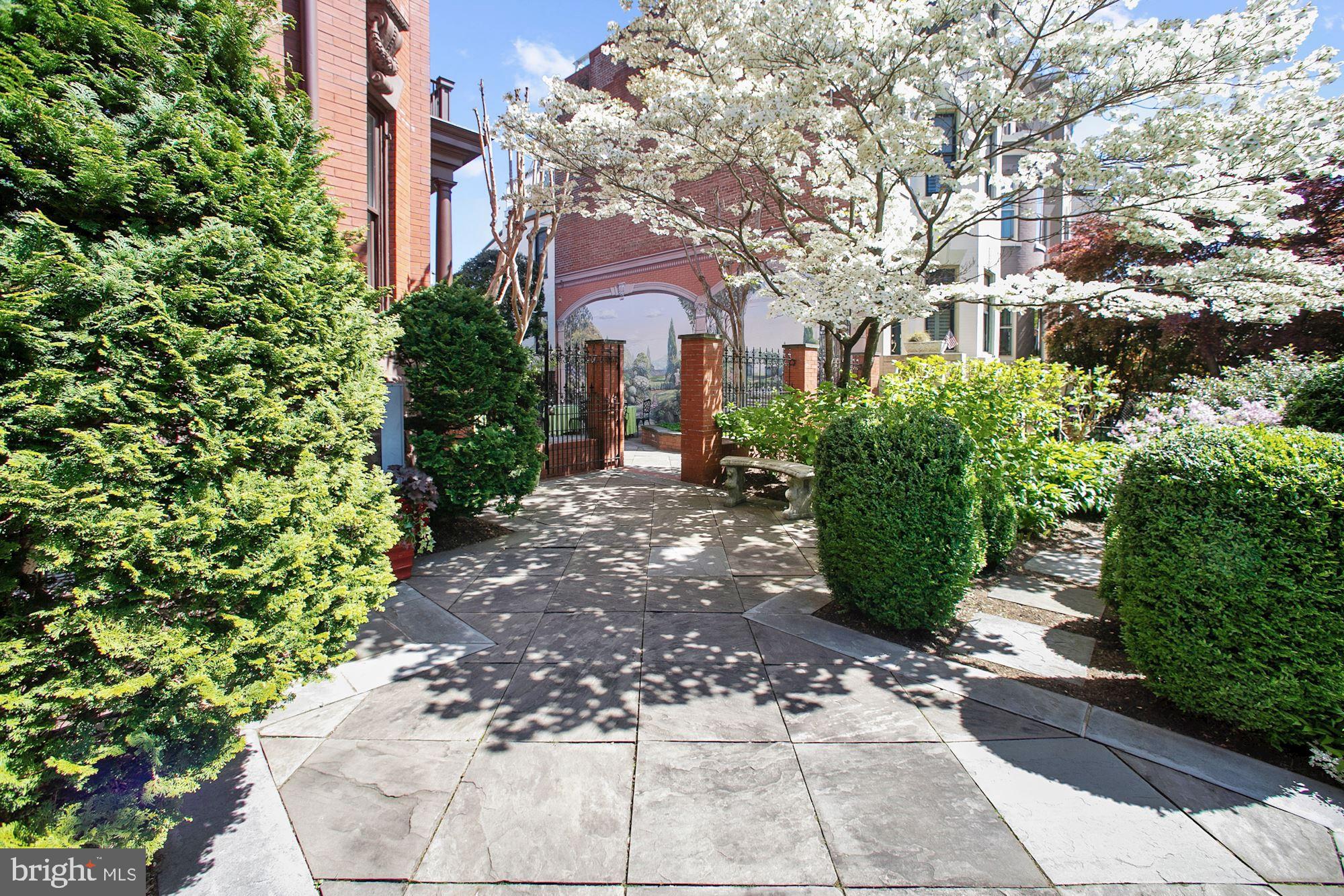 712 East Capitol Street Northeast Washington, DC 20003 - Photo 7 of 79 Walkway and gated entrance to side courtyard