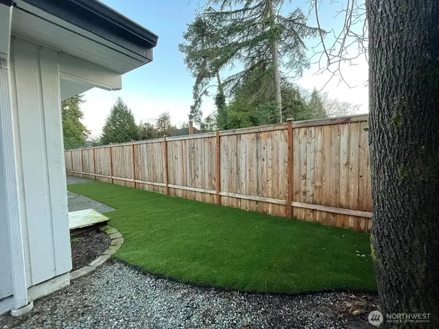 $4,700 | 11013 Southeast 31st Street, Bellevue, WA 98004