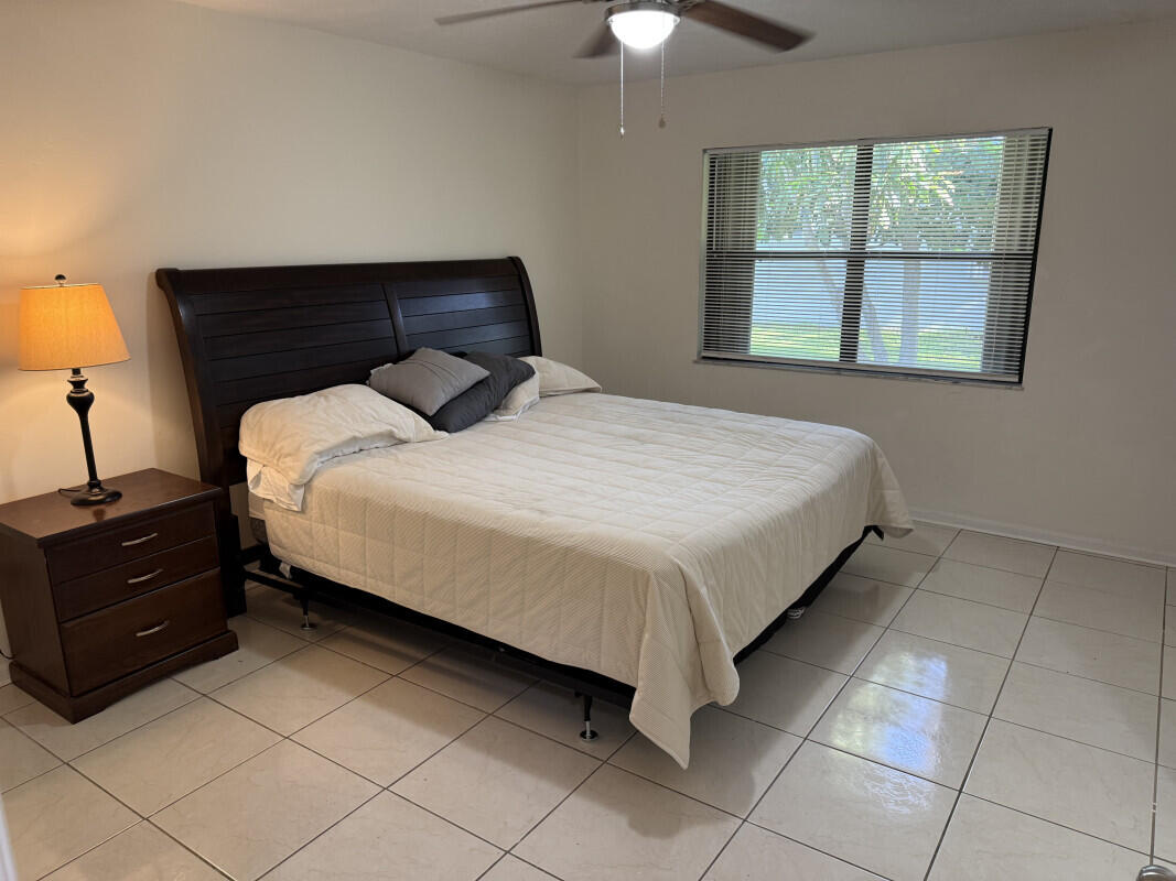 3053 Southeast Wake Road Port St. Lucie, FL 34984 - Photo 14 of 31 IMG_7086jpeg