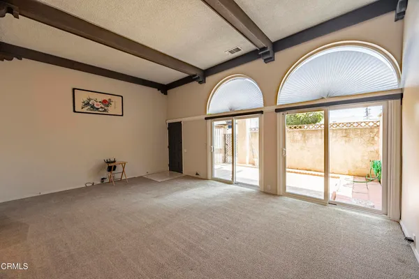 $799,000 | 105 North Almansor Street, Unit 6, Alhambra, CA 91801