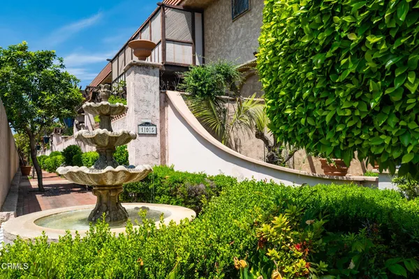 $799,000 | 105 North Almansor Street, Unit 6, Alhambra, CA 91801