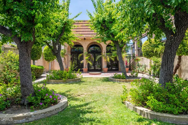 $799,000 | 105 North Almansor Street, Unit 6, Alhambra, CA 91801