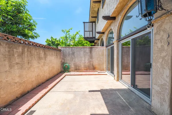 $799,000 | 105 North Almansor Street, Unit 6, Alhambra, CA 91801