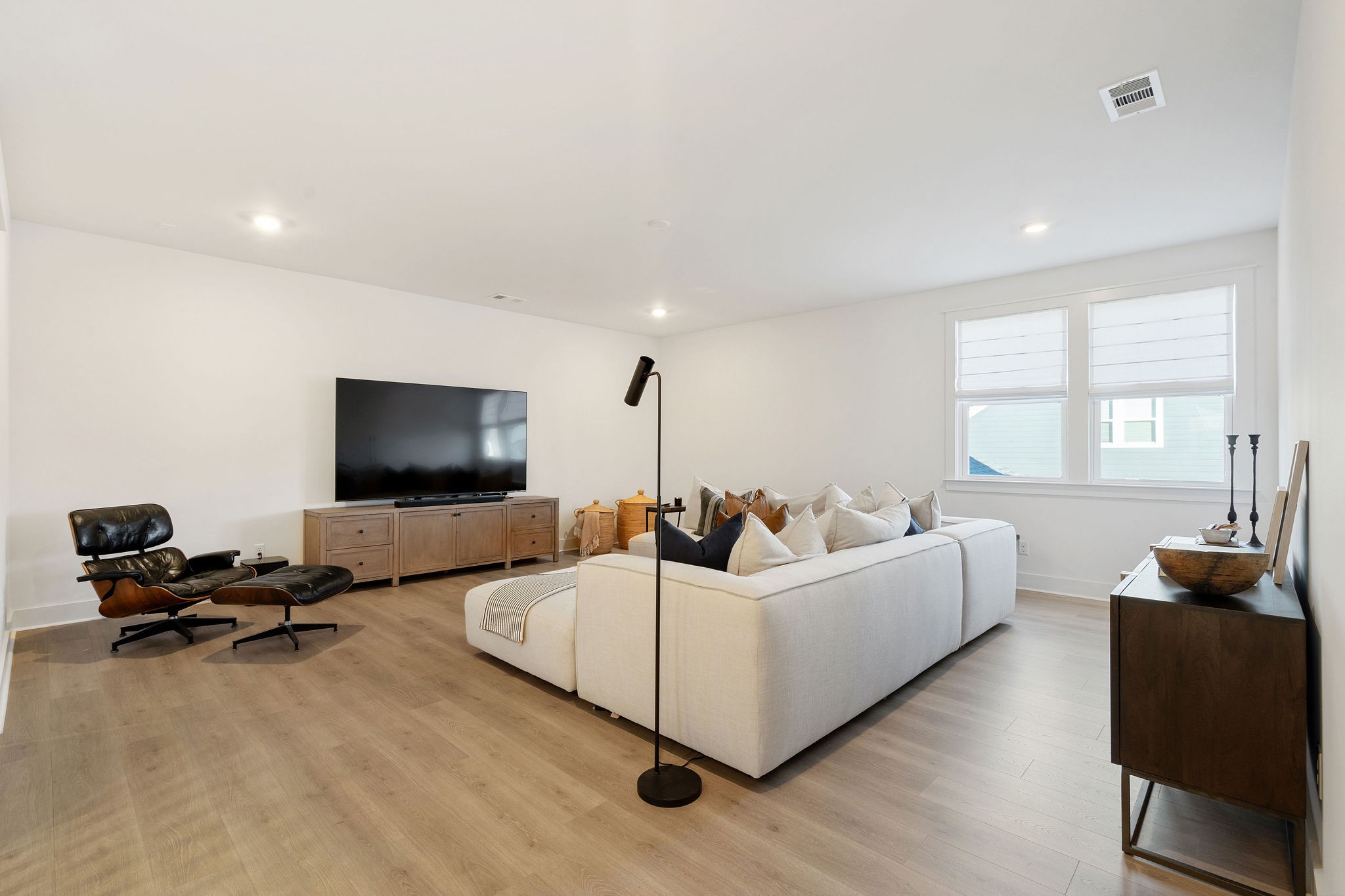 1052 Pine Creek Drive Arrington, TN 37014 - Photo 31 of 54 a living room with furniture flat screen tv and a window