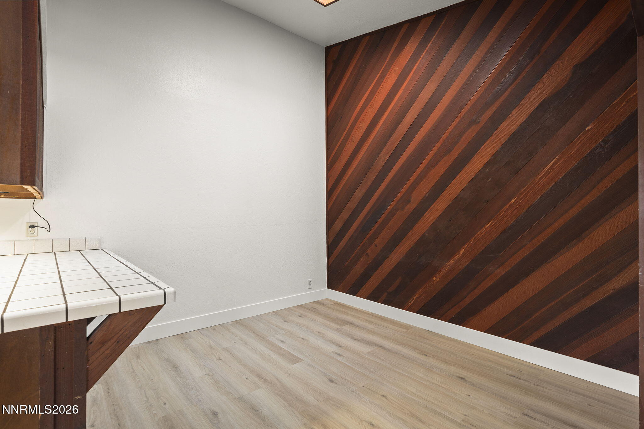 179 Tramway Drive, Unit B Stateline, NV 89449 - Photo 9 of 29 a view of a room