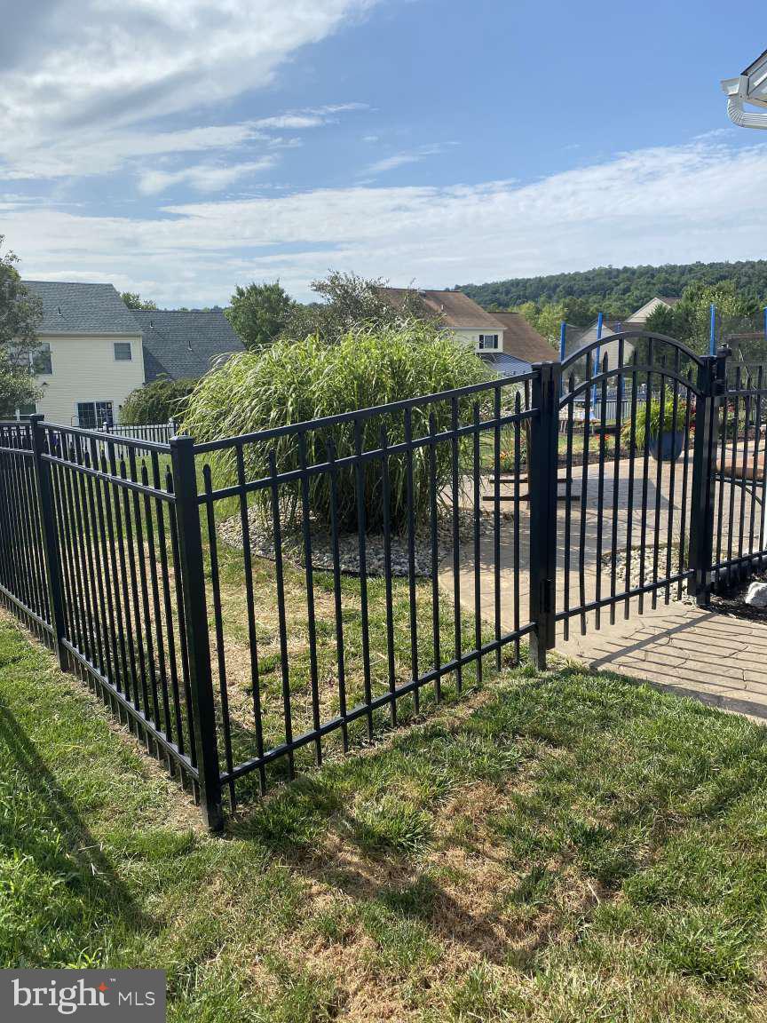 150 Olde Hickory Road Mount Wolf, PA 17347 - Photo 41 of 45