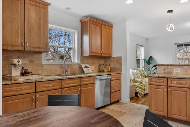 $870,000 | 2108 Glendale Place, Austin, TX 78704