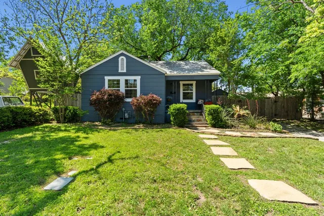 $870,000 | 2108 Glendale Place, Austin, TX 78704