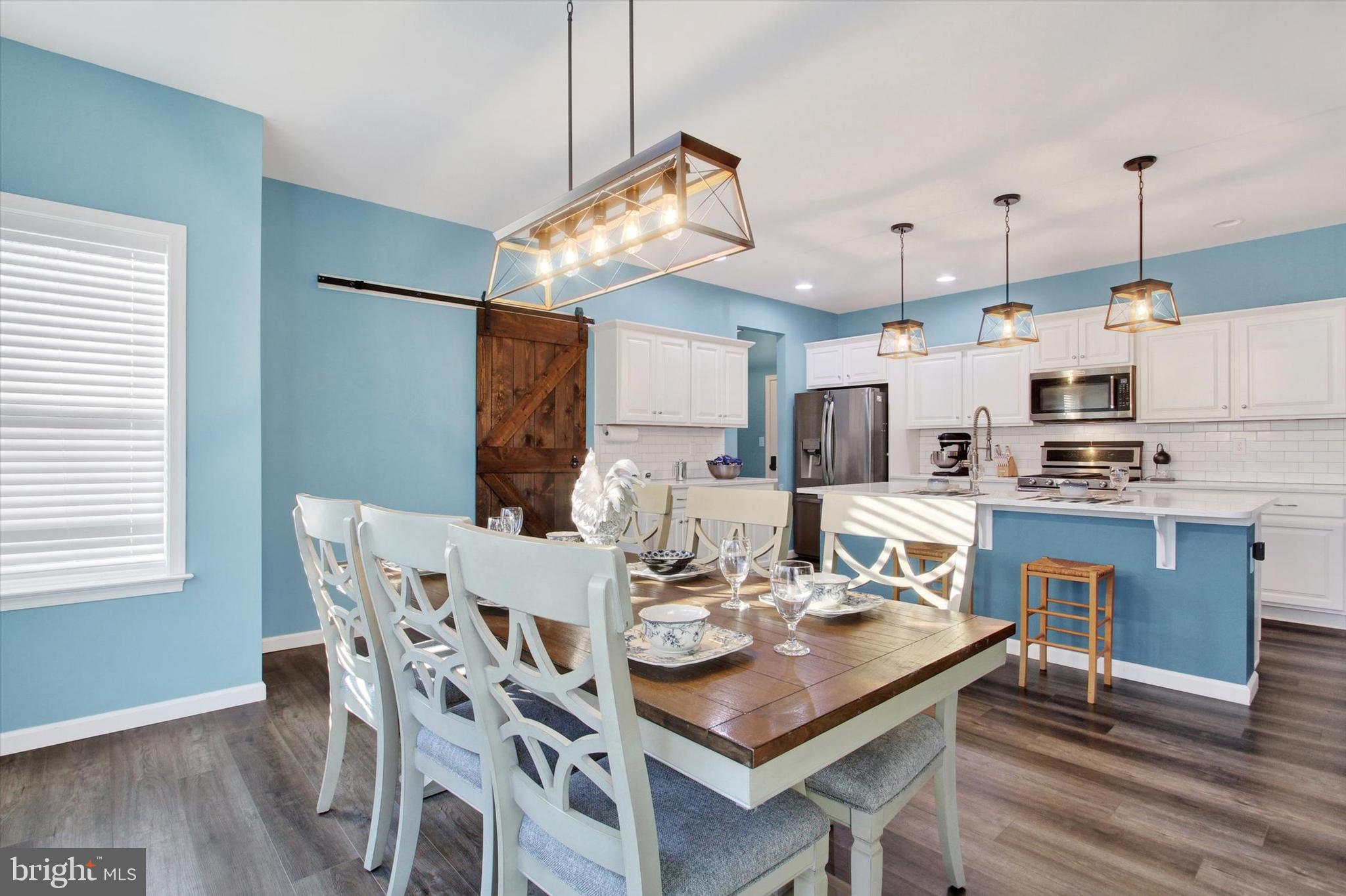 155 Sunbury Way Red Lion, PA 17356 - Photo 11 of 36 a dinning table and chairs in a kitchen