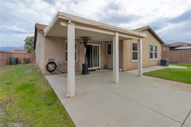 $519,900 | 684 Julian Avenue, San Jacinto, CA 92582