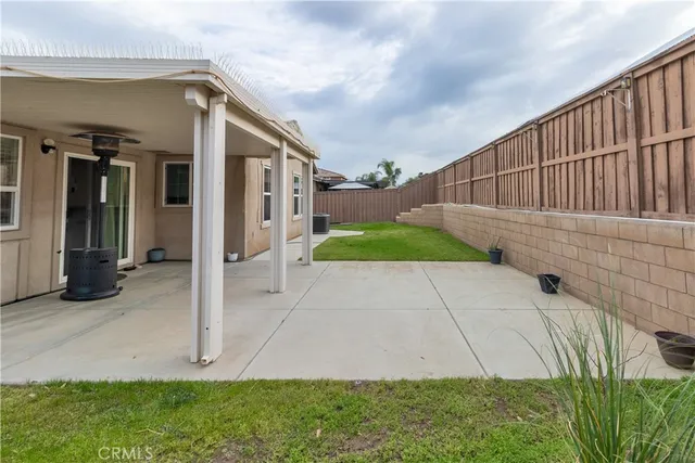 $519,900 | 684 Julian Avenue, San Jacinto, CA 92582