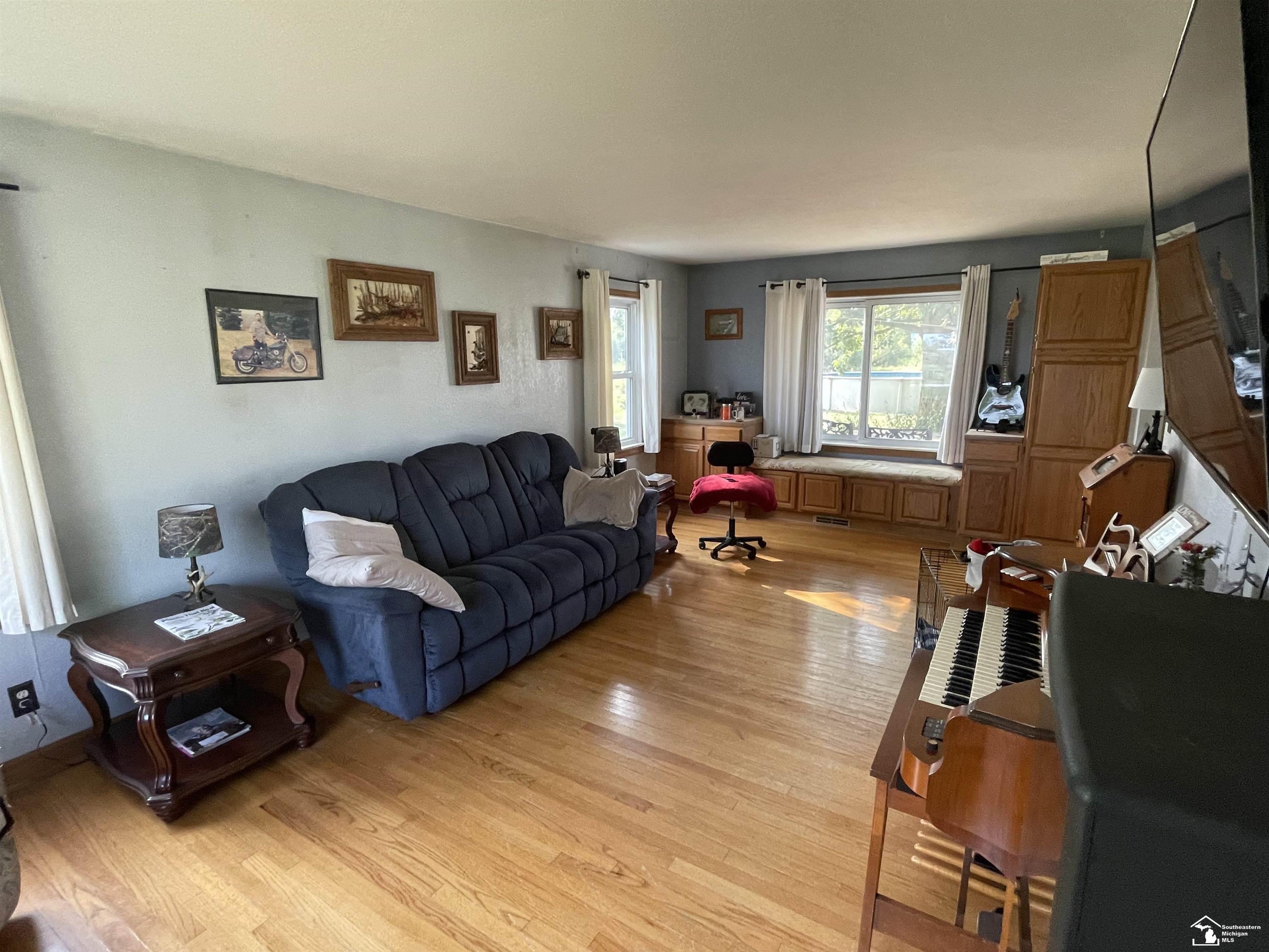 1360 Fix Road Monroe, MI 48162 - Photo 2 of 18 50153115-8b98053a-671f-463c-8e08-273db770b4c5.JPG