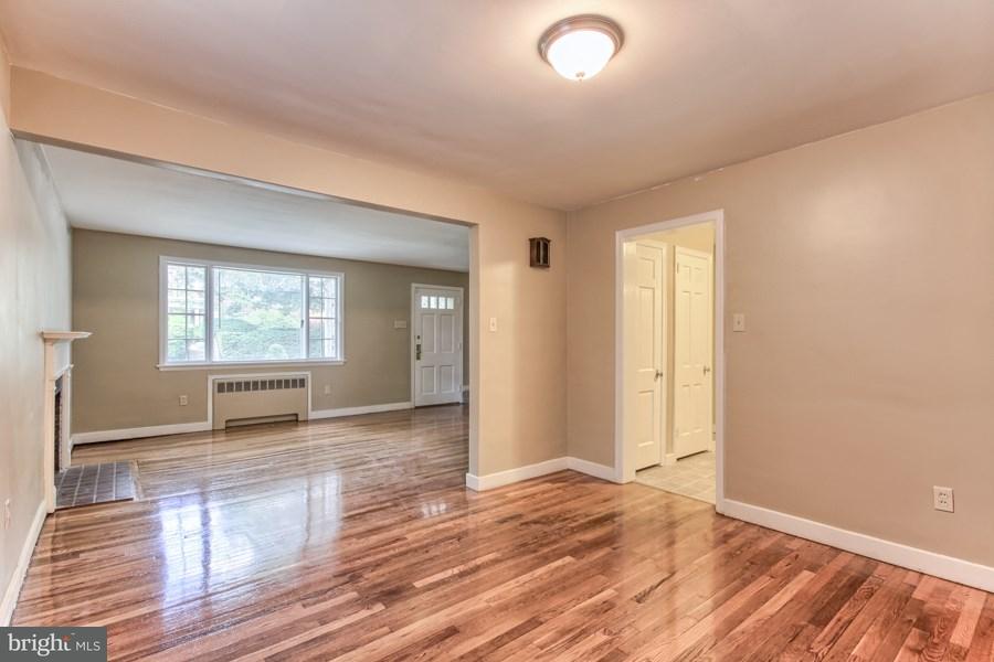 2413 Rudy Road Harrisburg, PA 17104 - Photo 9 of 25 Gallery Image 9