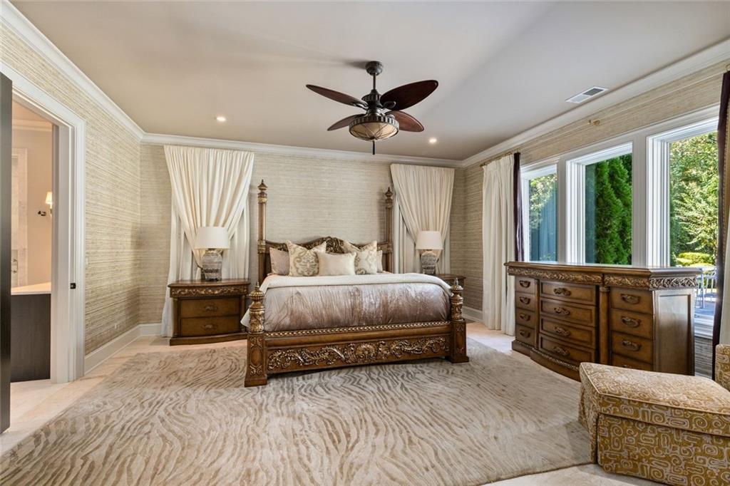 475 Heards Ferry Road Northwest Atlanta, GA 30328 - Photo 22 of 39