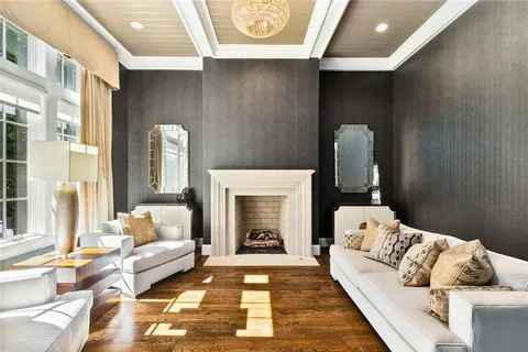 $5,300,000 | 475 Heards Ferry Road Northwest, Atlanta, GA 30328