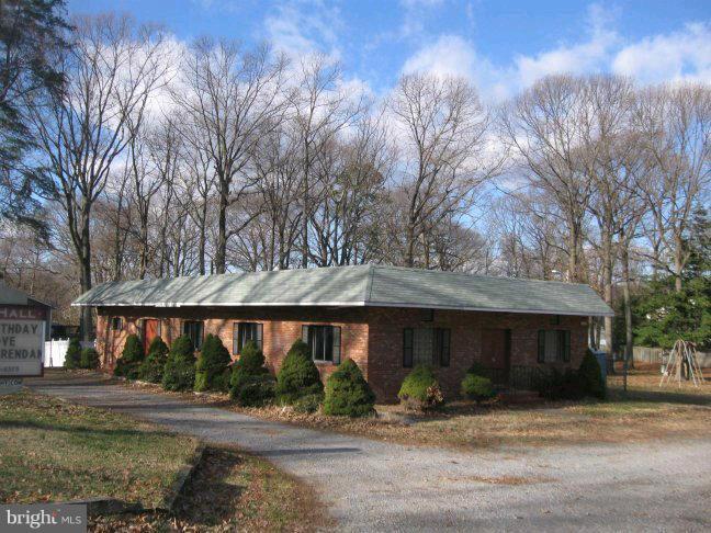 1539 Long Point Road Pasadena, MD 21122 - Photo 20 of 20 Community