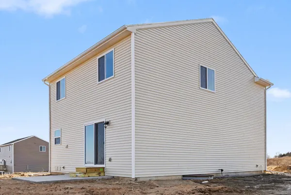 $389,900 | 12861 High Rdg Court, Freeport, MI 49325