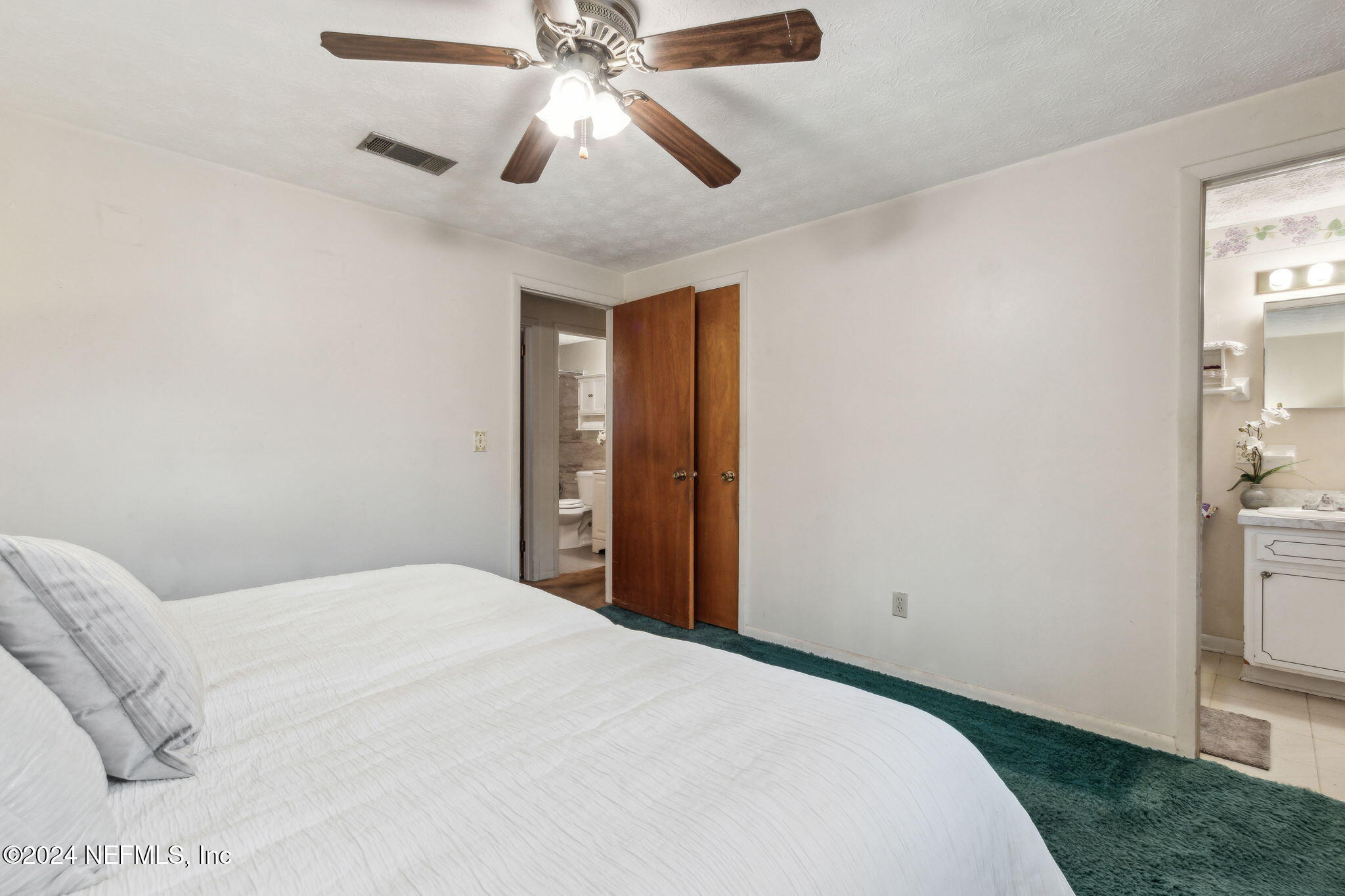 8585 Thims Avenue Jacksonville, FL 32221 - Photo 25 of 42 Primary bedroom