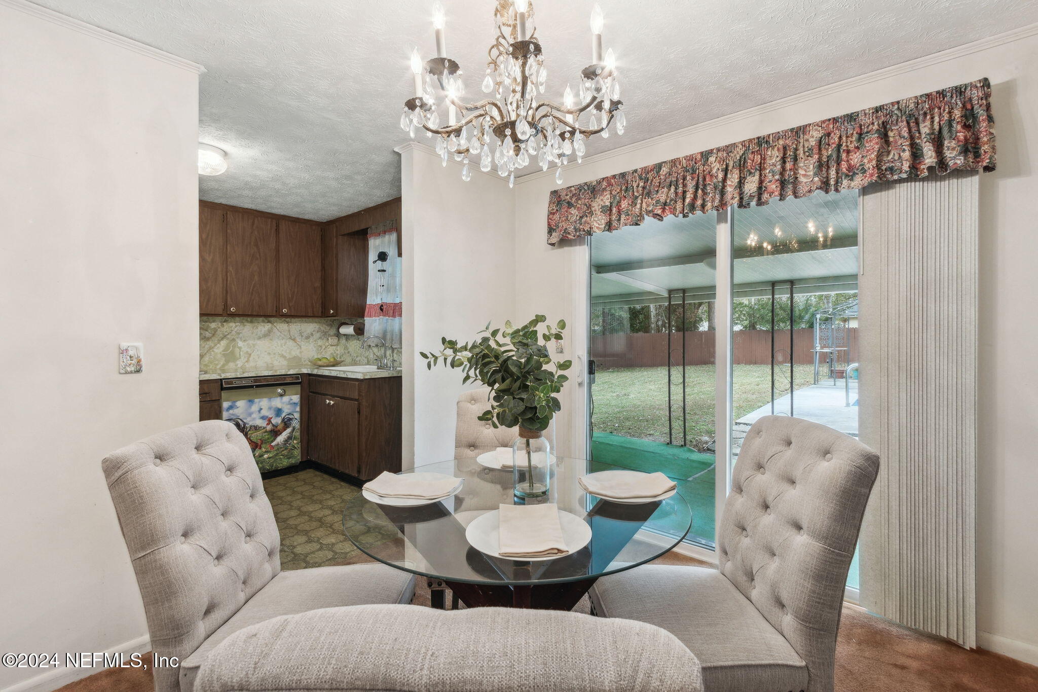 8585 Thims Avenue Jacksonville, FL 32221 - Photo 10 of 42 Dining room