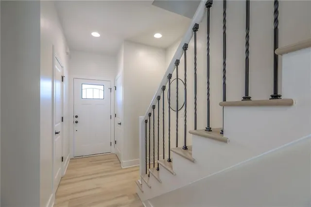 $529,000 | 427 West Linden Avenue, Independence, MO 64050