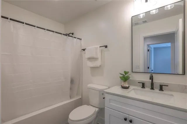 $529,000 | 427 West Linden Avenue, Independence, MO 64050