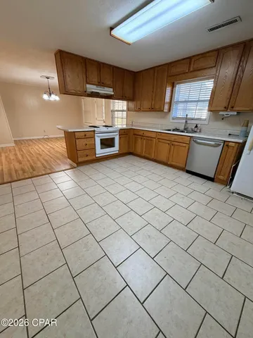 $199,900 | 2120 River Road, Sneads, FL 32460