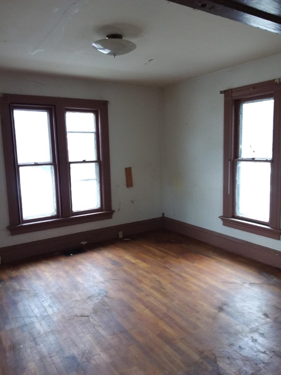 410 West Spring Street Lagrange, IN 46761 - Photo 5 of 16 Gallery Image 5