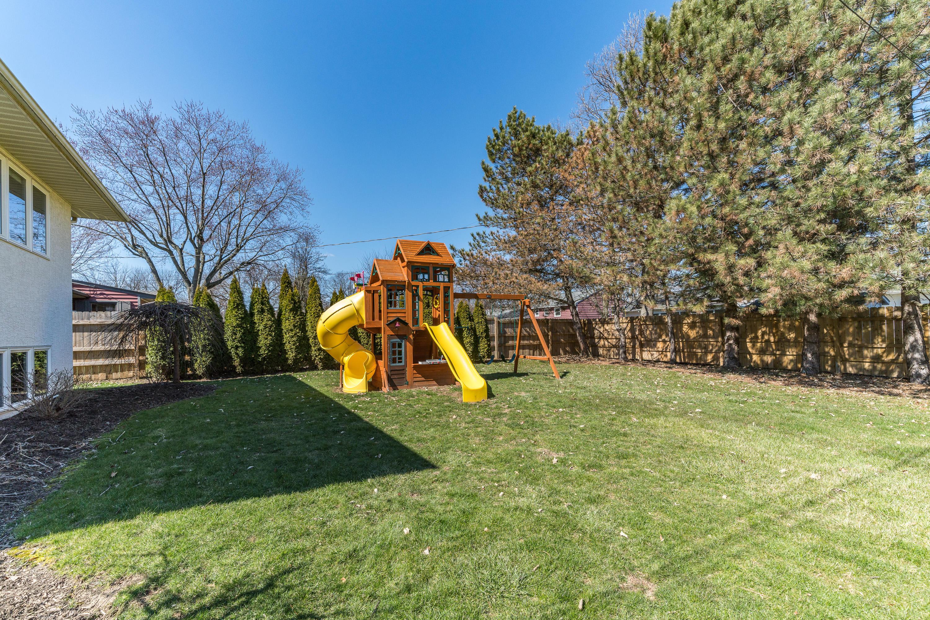 1468 Zollinger Road Columbus, OH 43221 - Photo 38 of 40