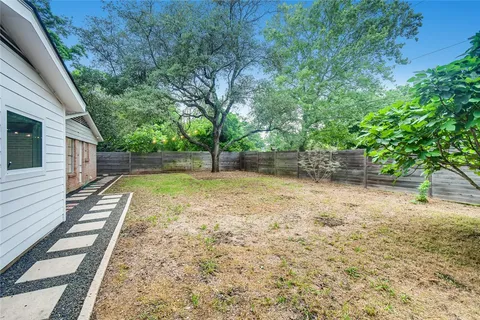 $2,650 | 4813 Blueberry Trail, Austin, TX 78723
