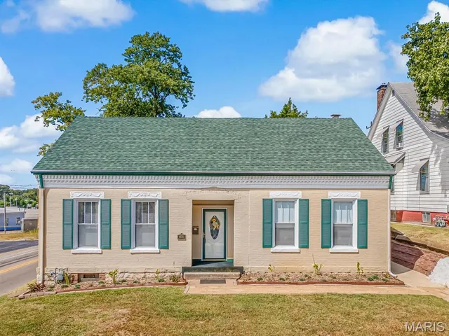 $175,000 | 1031 South Charles Street, Belleville, IL 62220