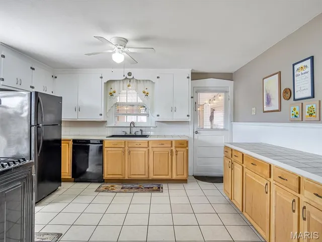 $175,000 | 1031 South Charles Street, Belleville, IL 62220