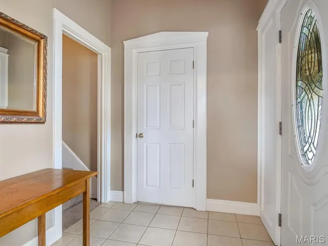 $169,900 | 1031 South Charles Street, Belleville, IL 62220