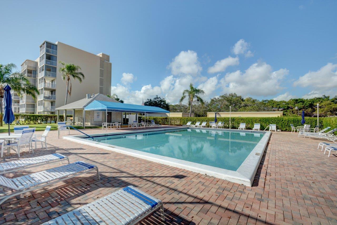 5500 Northwest 2nd Avenue, Unit 122 Boca Raton, FL 33487 - Photo 9 of 13 POOL