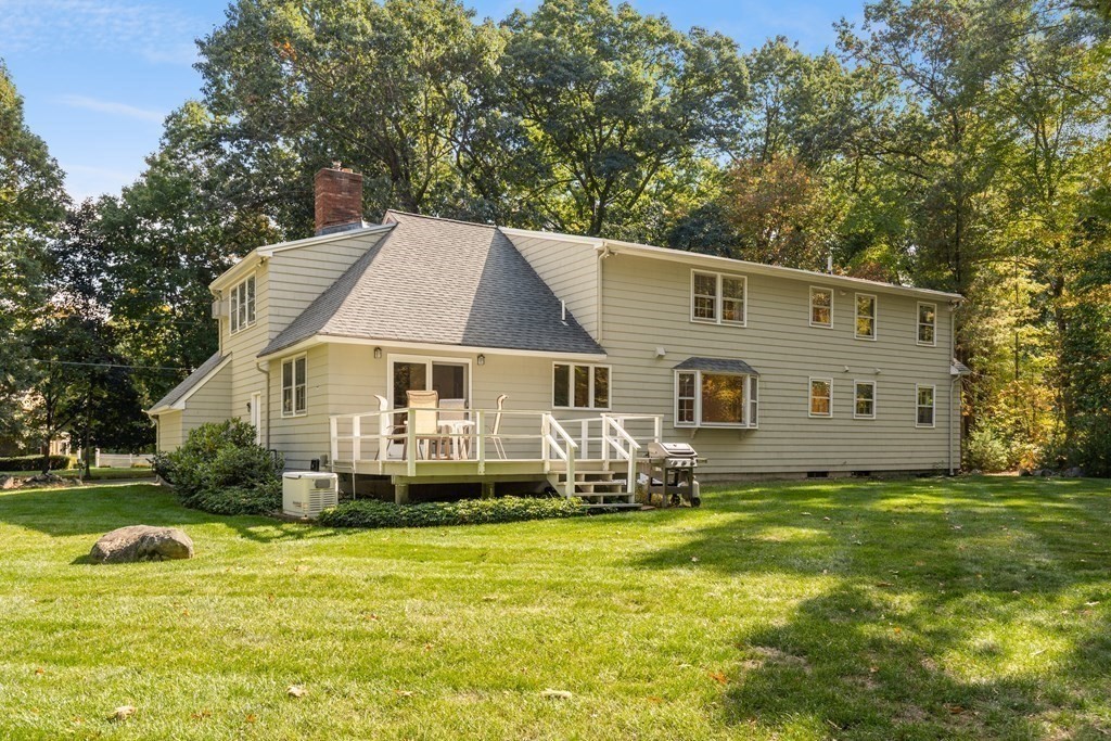 39 Locke Road Chelmsford, MA 01824 - Photo 41 of 42 Gallery Image 41