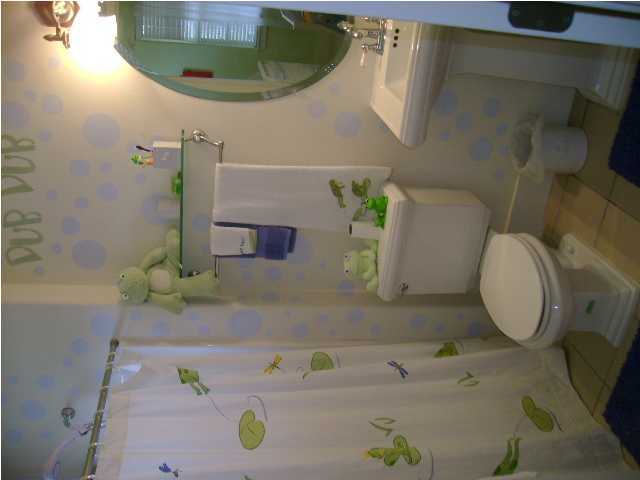 1594 Co Road North Santa Rosa Beach, FL 32459 - Photo 11 of 11 a bathroom with a sink and bathtub
