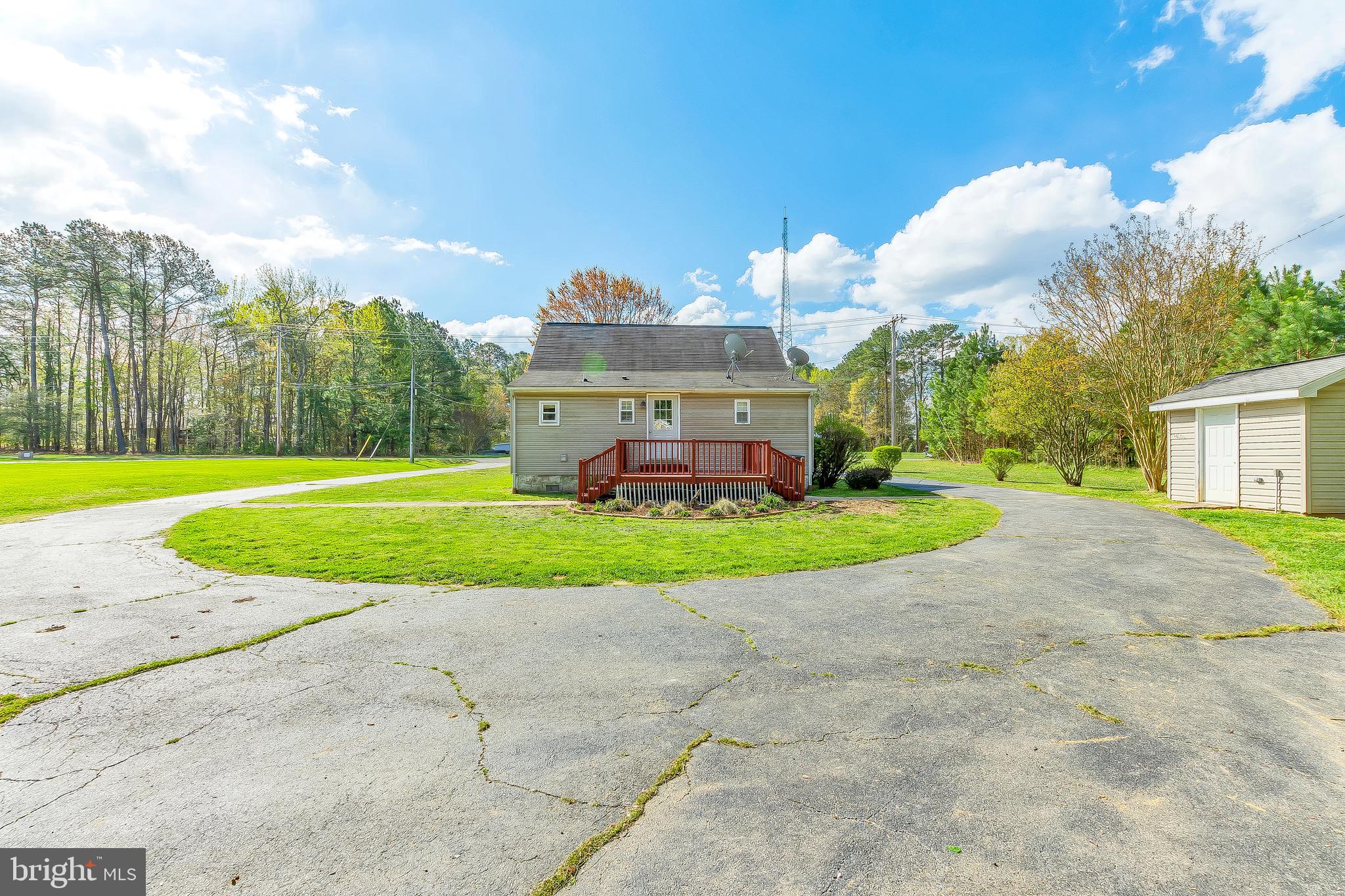 49264 Bennett Drive Ridge, MD 20680 - Photo 26 of 27 Wrap around driveway