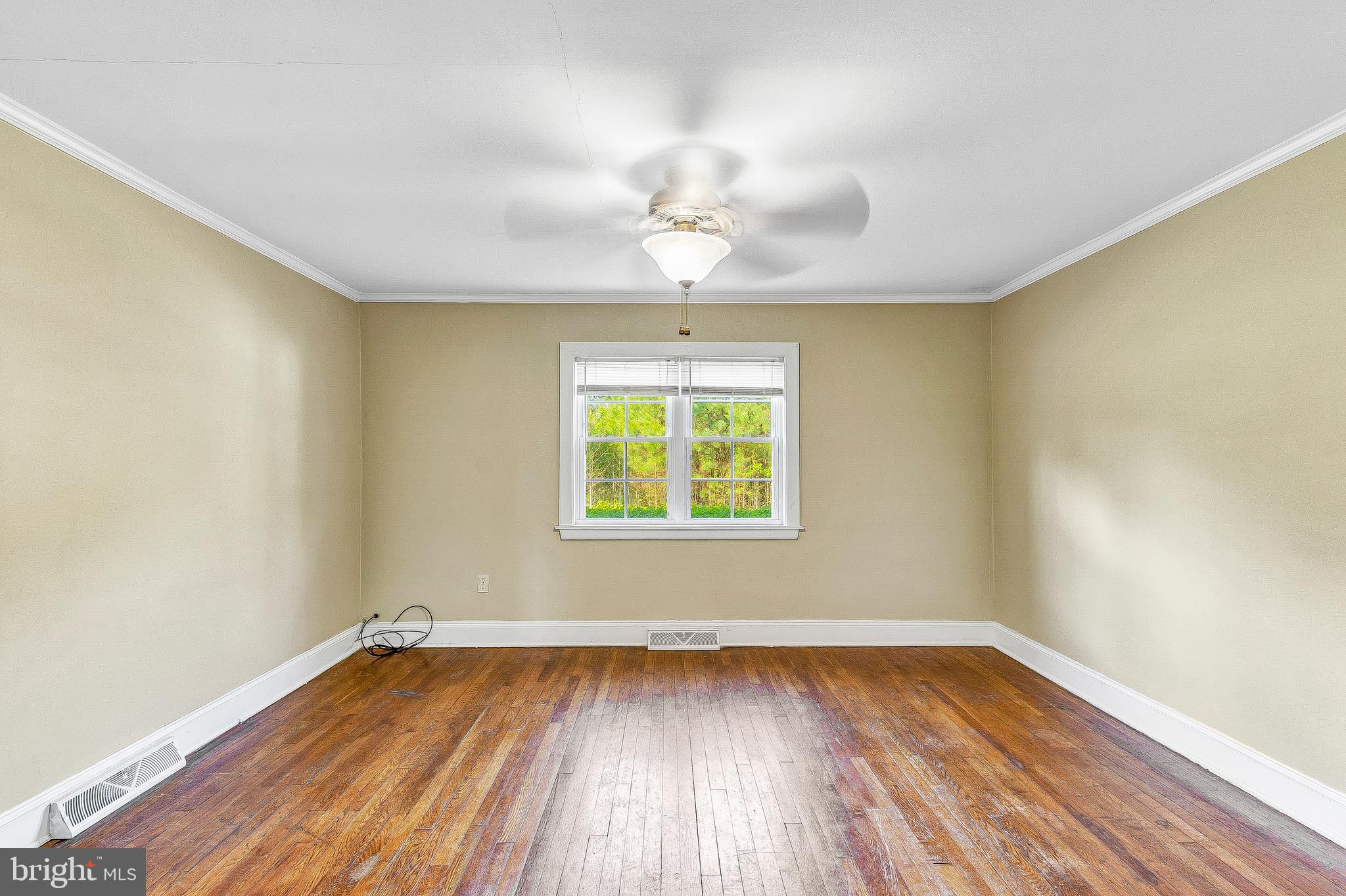 49264 Bennett Drive Ridge, MD 20680 - Photo 7 of 27 Family room off to the left