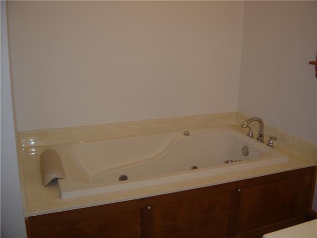 9172 York Road Southwest Pataskala, OH 43062 - Photo 10 of 23