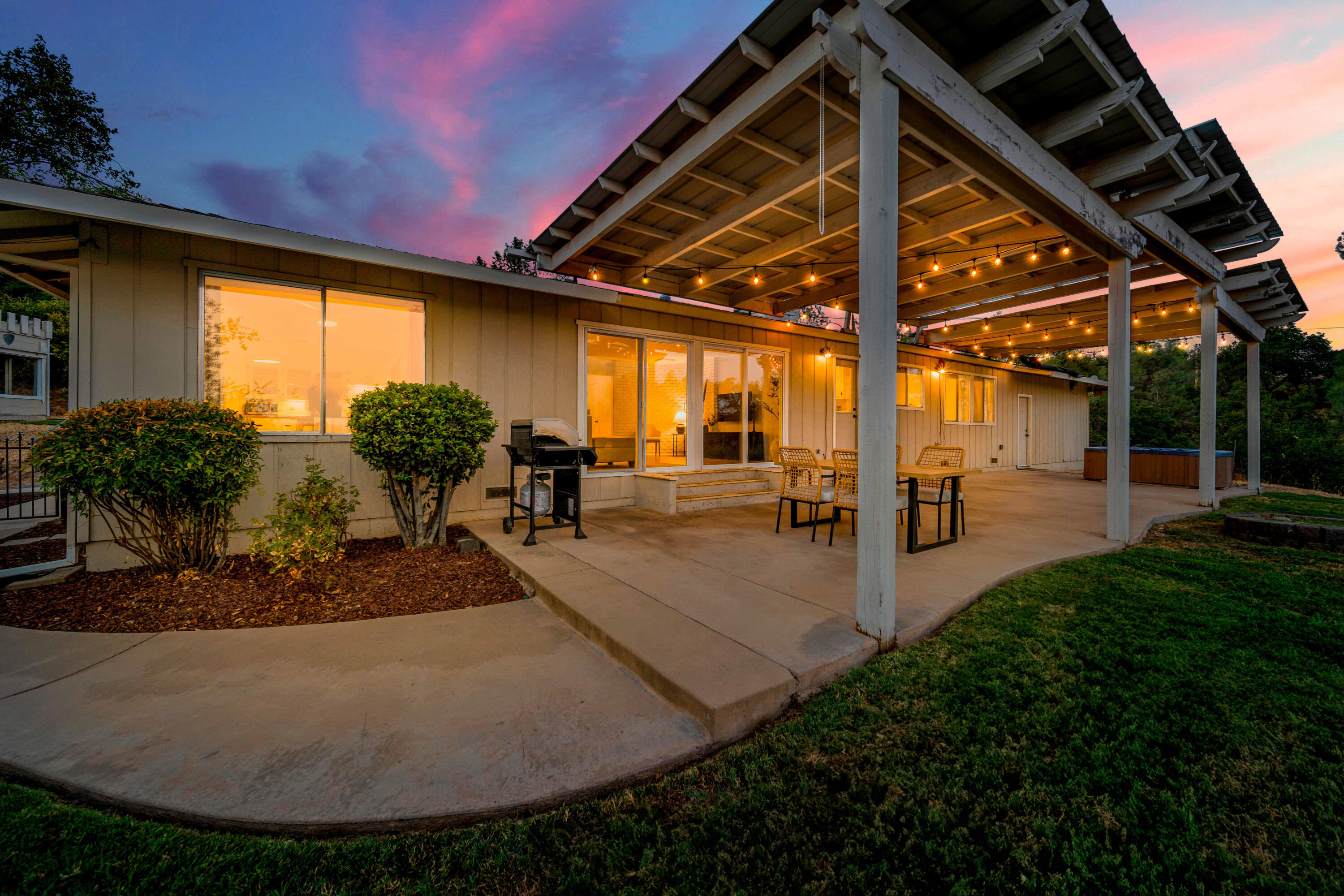 1705 Barbara Road Redding, CA 96003 - Photo 11 of 103 WILLOW-AND-BEN-NAPA-WEDDING-PHOTOGRAPHER