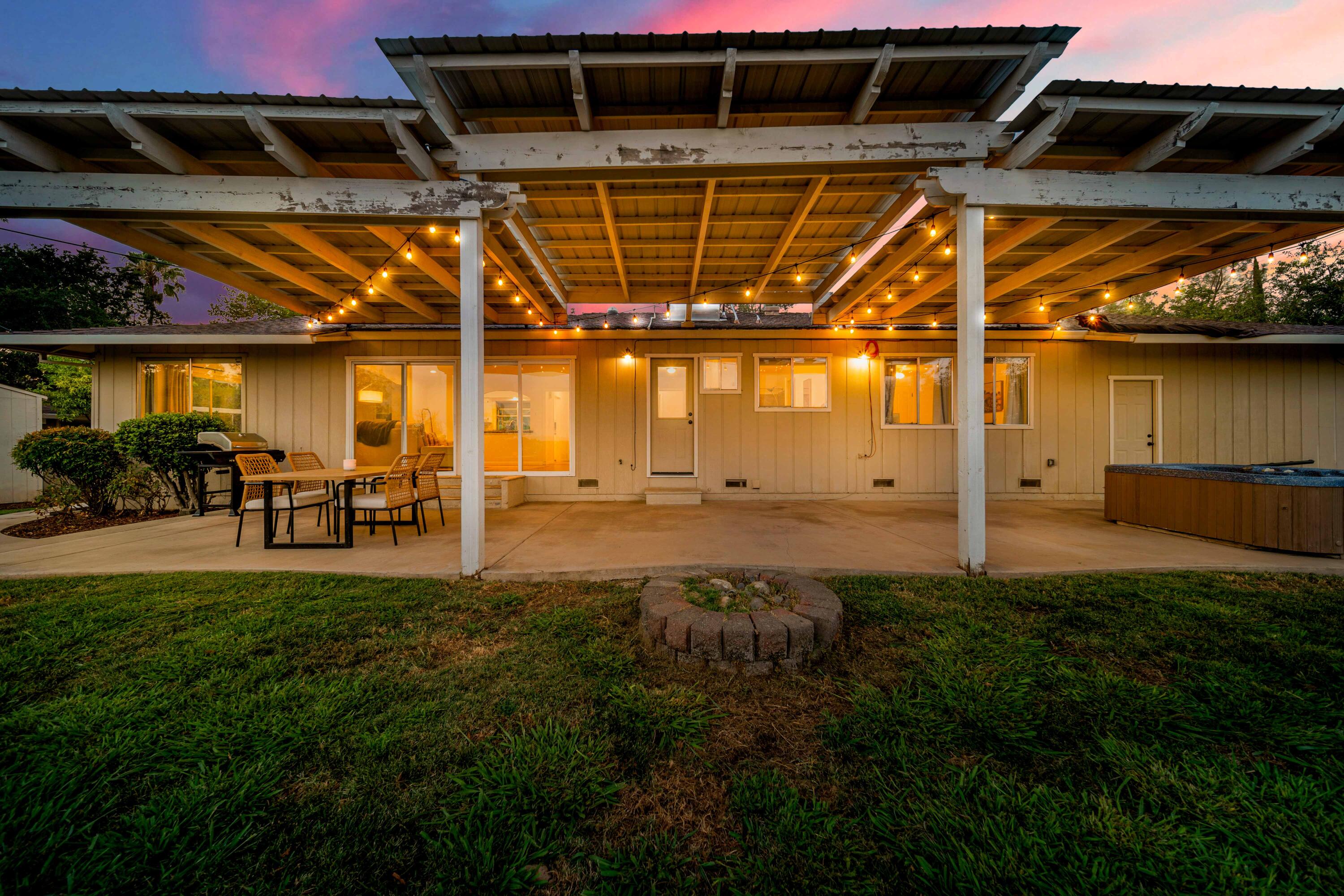 1705 Barbara Road Redding, CA 96003 - Photo 13 of 103 Redding Real Estate Photography-24