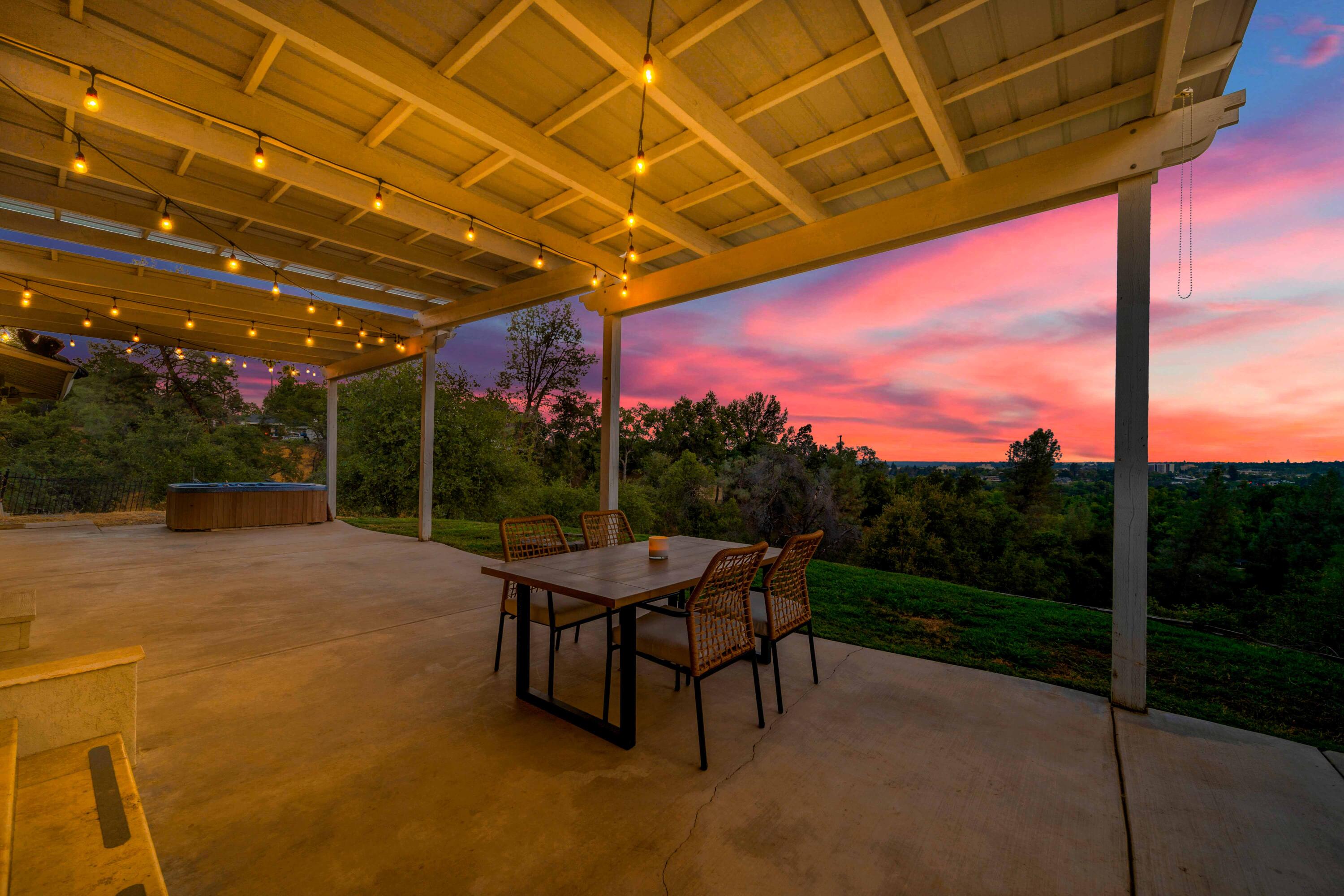 1705 Barbara Road Redding, CA 96003 - Photo 15 of 103 Redding Real Estate Photography-12